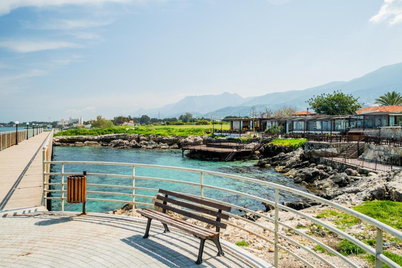 Spacious Three-Bedroom Apartment With Sea View A4 Lapithos  Exterior photo