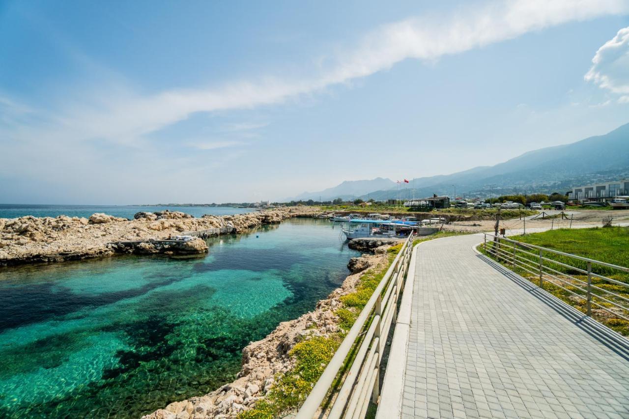 Spacious Three-Bedroom Apartment With Sea View A4 Lapithos  Exterior photo